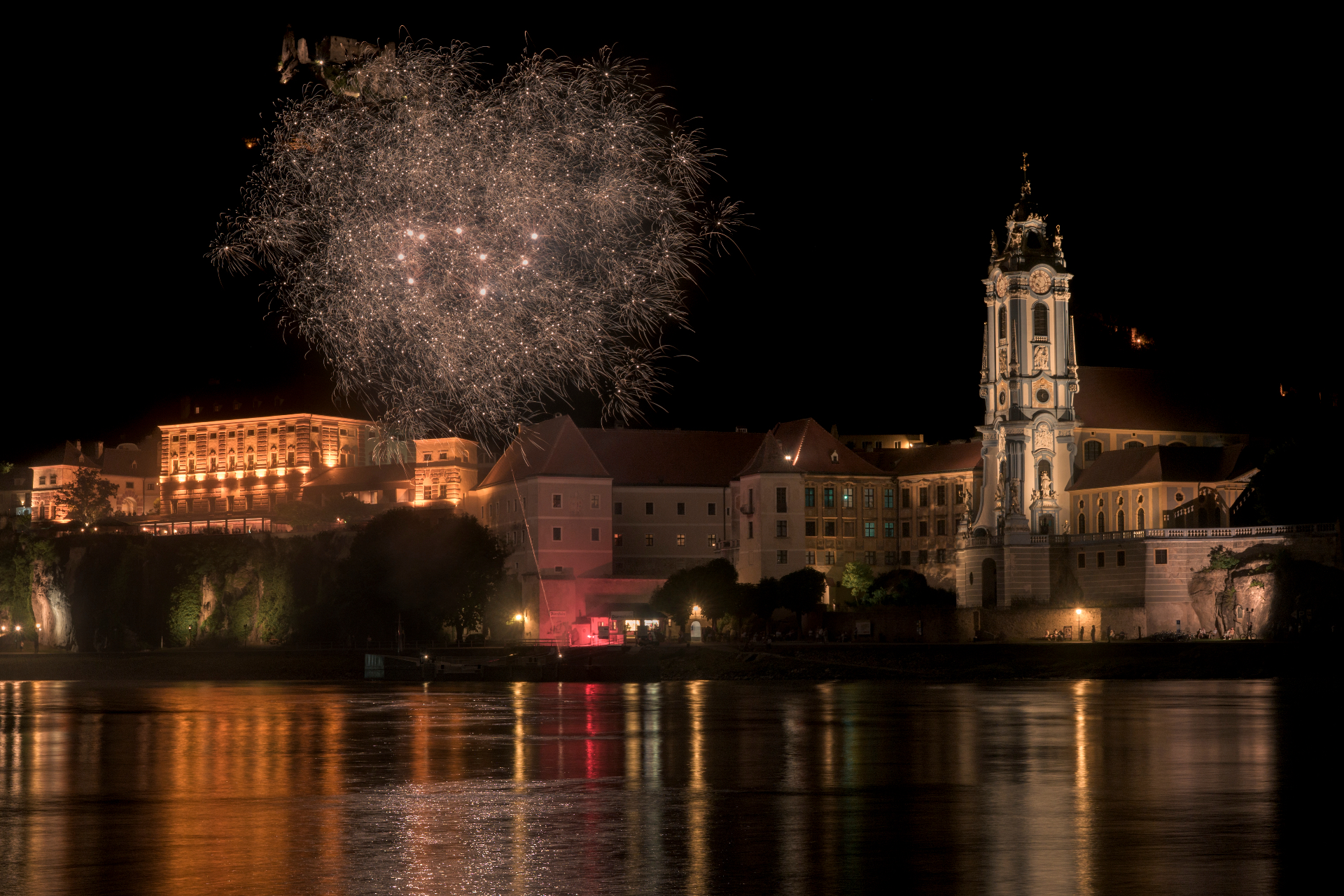 Reflections, architecture and fireworks combine to create a unique atmosphere.