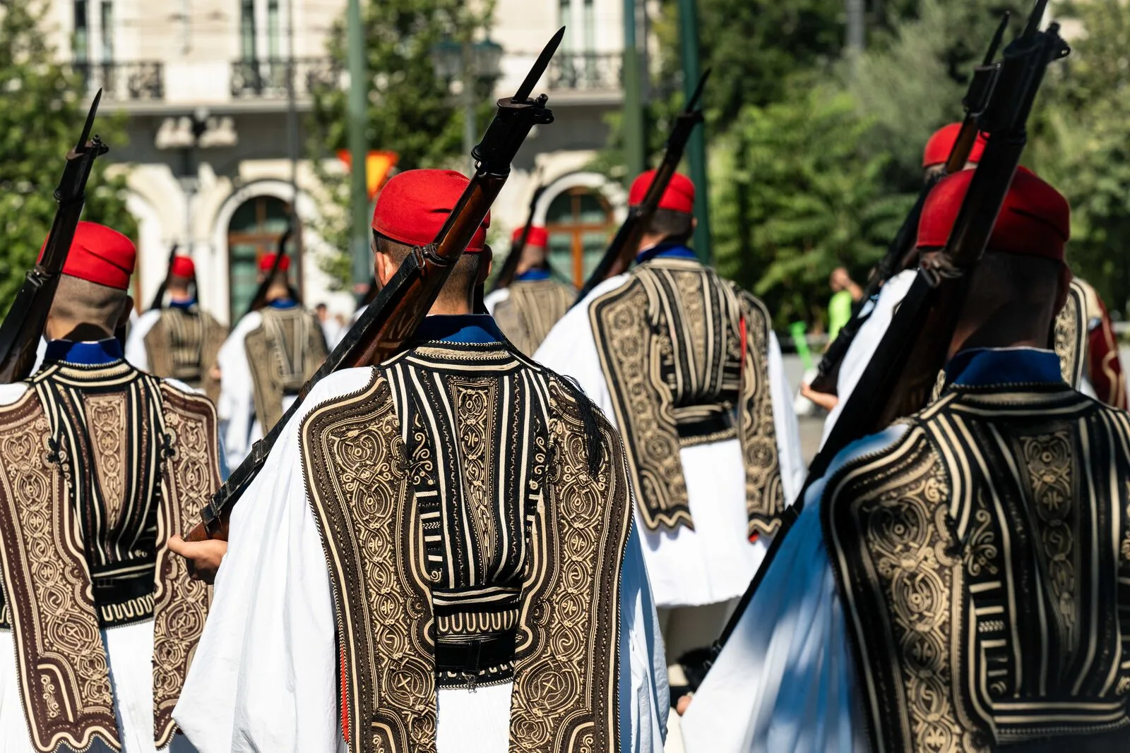 Evzonen Fotografie Tipp Hotel Grande Bretagne Athen | Evzones photography tip Grande Bretagne Athens best photo spot