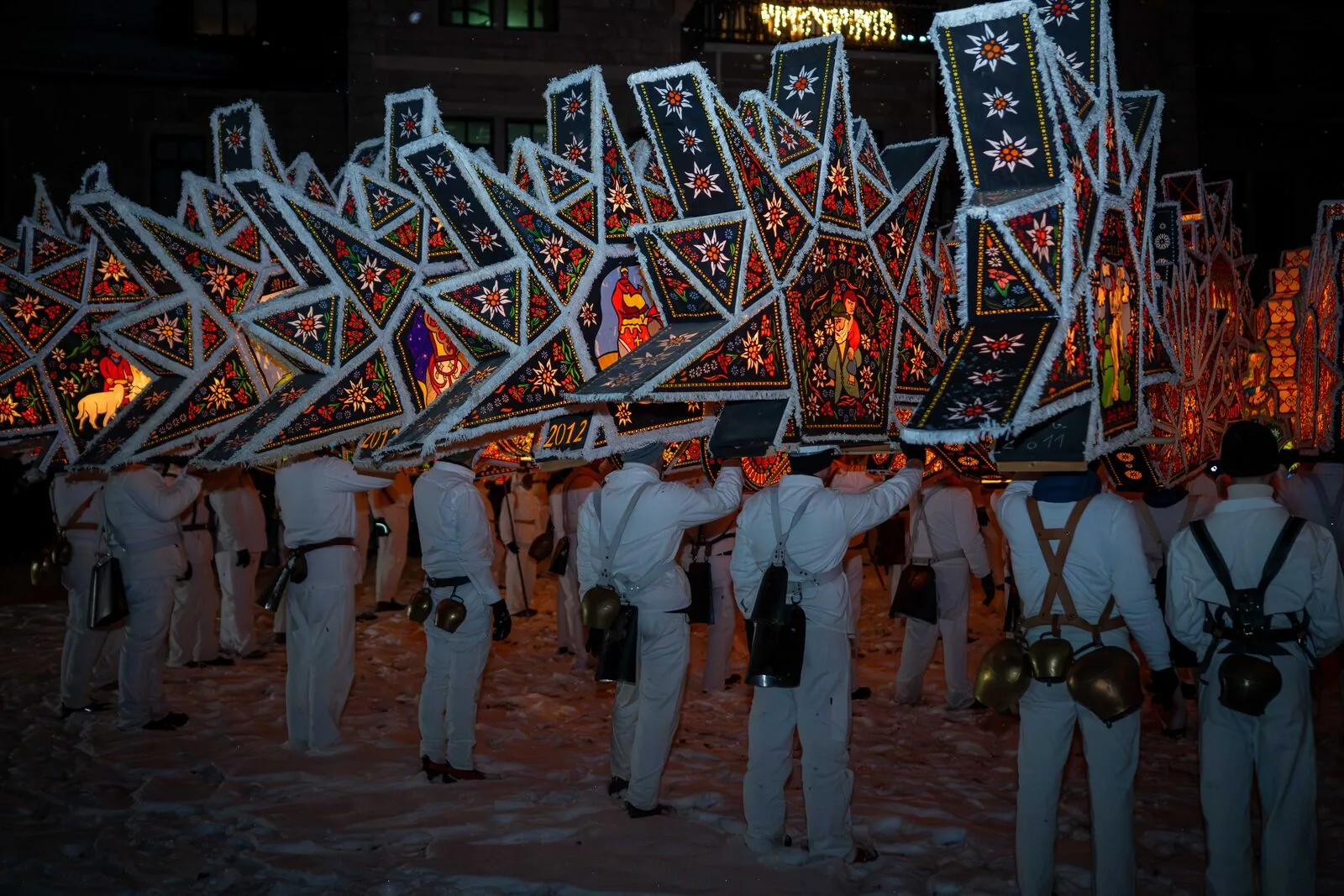 Glöcklerlauf Traunkirchen · Light in the Darkest Nights of Winter